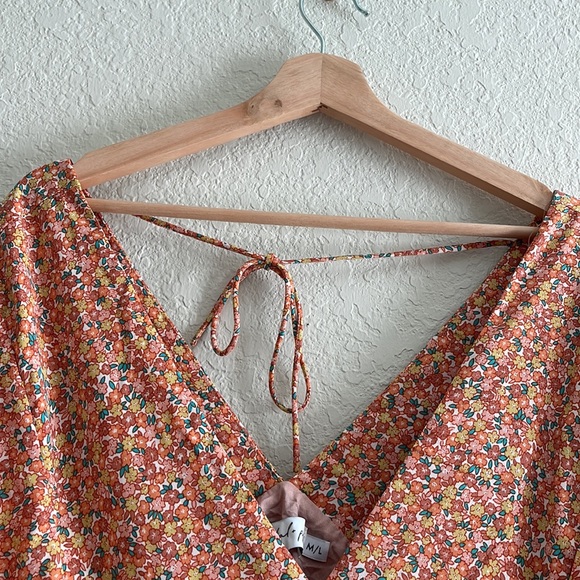 Petal & Pup floral fall multi color dress - Picture 6 of 9